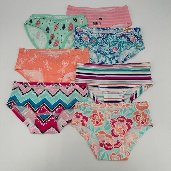 Gymboree Girl's Underwear size 2T Lot of 7 Pairs of Panties - Hipster and Bikini - Picture 1 of 4